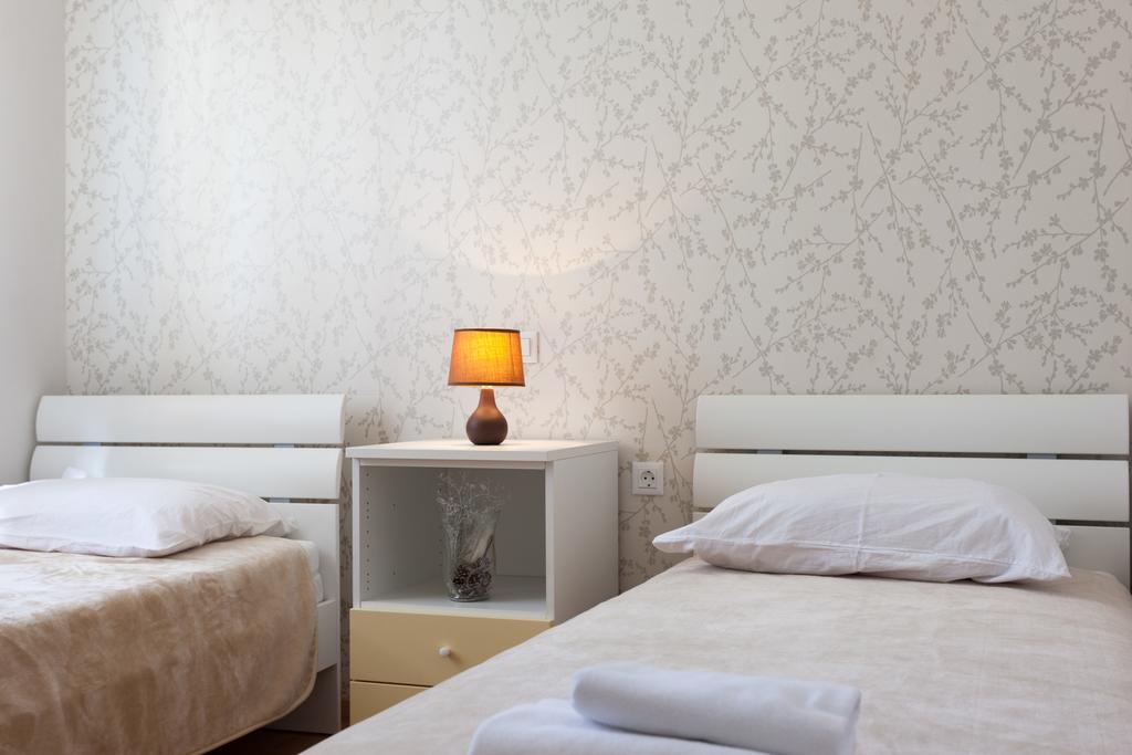 Ater A8 Apartment *